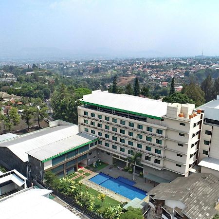 Novena Hotel Bandung Lembang Dış mekan fotoğraf